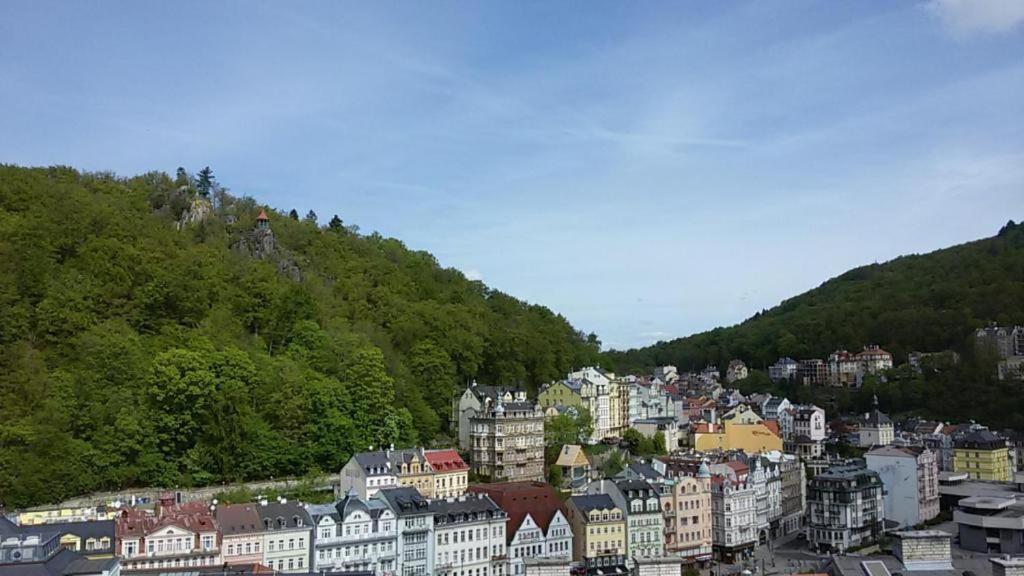 Romantic Karlovy Vary Exterior photo